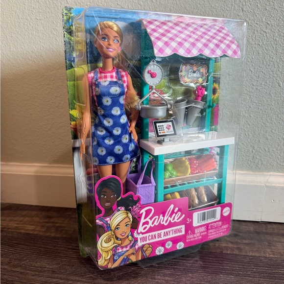 Barbie Pink and Blue Market Playset - Picture 4 of 7